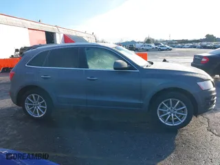 2017 Audi Q5 Premium Plus with VIN WA1L2AFP2HA054045, listed as a IAAI auction lot 41483729 with 70,938 mi miles. Bid and sale history available at carsss.com. Image 13.