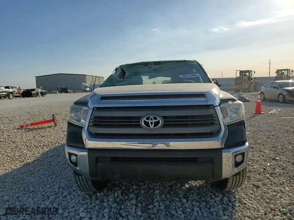 2014 Toyota Tundra 2WD Truck SR with VIN 5TFRM5F13EX072429, listed as a Copart auction lot 49514495 with 104,647 mi miles and Salvage Title. Bid and sale history available at carsss.com. Image 11.