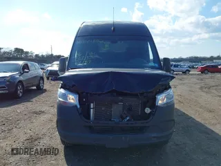 2022 Mercedes-Benz Sprinter Cargo with VIN W1Y4ECHYXNT112143, listed as a IAAI auction lot 41844852 with 46,727 mi miles. Bid and sale history available at carsss.com. Image 12.