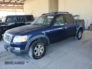 2008 Ford Explorer Sport Trac XLT z VIN 1FMEU51858UB31551, wystawiony jako Copart lot #81430424 z przebiegiem 173 715 mil mil oraz Czysty tytuł • Clean title. Historia ofert i sprzedaży dostępna na DreamBid. Obrazek 1.