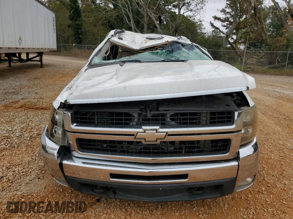 2008 Chevrolet Silverado 3500HD DRW LT w/1LT with VIN 1GCJC33658F159506, listed as a Copart auction lot 78414654 with 311,920 mi miles and Non Repairable. Bid and sale history available at carsss.com. Image 5.