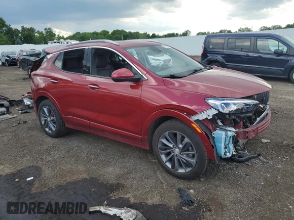 2020 Buick Encore GX Essence z VIN KL4MMFSL5LB123182, wystawiony jako Copart lot #61815755 z przebiegiem 78 237 mil mil oraz Szkoda całkowita • Salvage title. Historia ofert i sprzedaży dostępna na DreamBid. Obrazek 4.