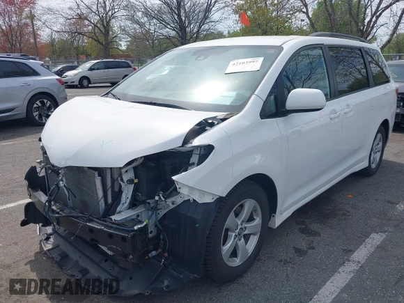 2020 Toyota Sienna LE Auto Access Seat с VIN 5TDKZ3DC3LS043379, выставлен на аукционе IAAI как лот 42103997 с пробегом 46 570 миль миль и . История ставок и продаж доступна на DreamBid. Изображение 17.