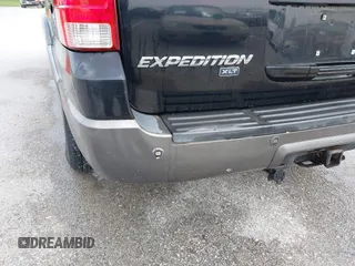 2004 Ford Expedition Special Service with VIN 1FMFU16L64LA12109, listed as a IAAI auction lot 42279053 with 210,236 mi miles and . Bid and sale history available at DreamBid. Image 12.