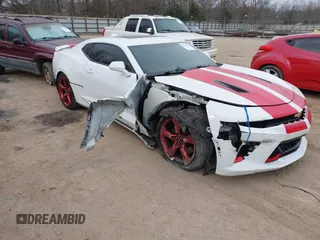 2016 Chevrolet Camaro 2SS with VIN 1G1FH1R72G0168198, listed as a IAAI auction lot 41784155 with 84,146 mi miles. Bid and sale history available at carsss.com. Image 1.