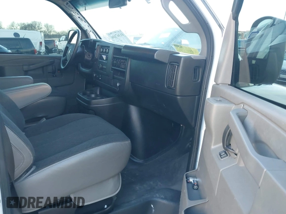 2022 Chevrolet Express Cargo с VIN 1GCWGAFP2N1158776, выставлен на аукционе IAAI как лот 41367106 с пробегом 30 244 миль миль и . История ставок и продаж доступна на DreamBid. Изображение 5.