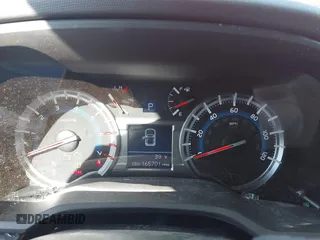 2018 Toyota 4Runner SR5 с VIN JTEZU5JR8J5175456, выставлен на аукционе IAAI как лот 41599723 с пробегом 165 701 миль миль и . История ставок и продаж доступна на DreamBid. Изображение 7.