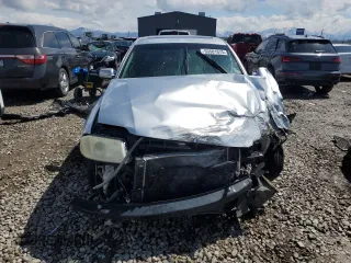 2001 Volkswagen Passat GLS z VIN WVWPD63B21P297672, wystawiony jako Copart lot #53581675 z przebiegiem 247 623 mil mil oraz Szkoda całkowita • Salvage title. Historia ofert i sprzedaży dostępna na DreamBid. Obrazek 5.
