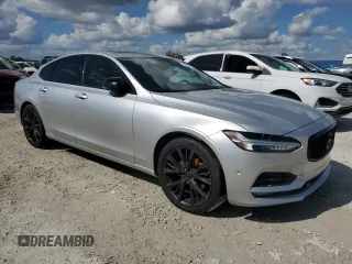 2017 Volvo S90 Momentum z VIN YV1102AK2H1010982, wystawiony jako Copart lot #78193174 z przebiegiem Nie podano mil oraz Nie do naprawy • Non repairable. Historia ofert i sprzedaży dostępna na DreamBid. Obrazek 4.
