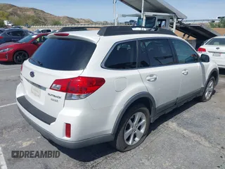 2013 Subaru Outback Premium z VIN 4S4BRBCC6D3259446, wystawiony jako IAAI lot #41834751 z przebiegiem 225 545 mil mil oraz . Historia ofert i sprzedaży dostępna na DreamBid. Obrazek 4.