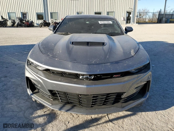 2021 Chevrolet Camaro 2SS with VIN 1G1FH1R75M0135787, listed as a Copart auction lot 47257455 with 16,918 mi miles and Salvage Title. Bid and sale history available at carsss.com. Image 5.