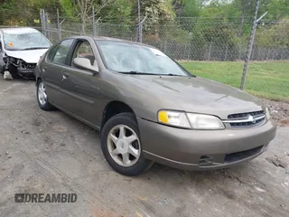 1999 Nissan Altima XE with VIN 1N4DL01D2XC150751, listed as a IAAI auction lot 42042391 with 258,949 mi miles and . Bid and sale history available at carsss.com. Image 1.