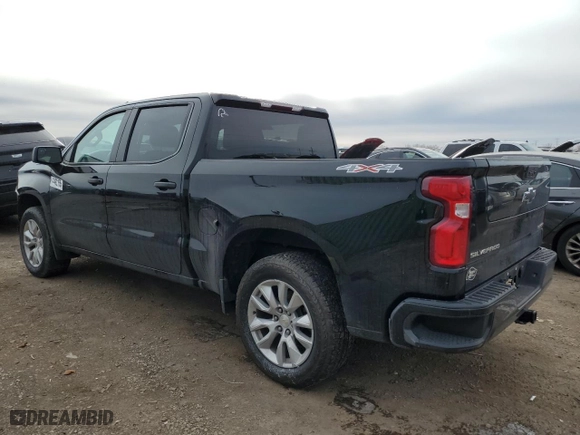 2021 Chevrolet Silverado 1500 Custom with VIN 3GCPYBEK8MG471859, listed as a Copart auction lot 44492155 with 70,258 mi miles and Salvage Title. Bid and sale history available at carsss.com. Image 2.