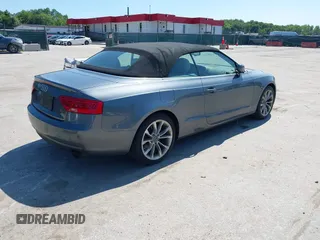 2014 Audi A5 Premium Plus z VIN WAULFAFH0EN003941, wystawiony jako IAAI lot #42406249 z przebiegiem 120 501 mil mil oraz . Historia ofert i sprzedaży dostępna na DreamBid. Obrazek 4.