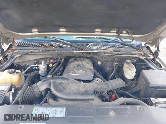 2004 Chevrolet Tahoe LS with VIN 1GNEC13Z24R168616, listed as a IAAI auction lot 42216322 with Not provided miles and . Bid and sale history available at DreamBid. Image 10.