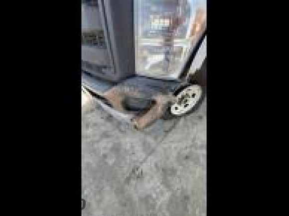 2013 Ford F-250 XL с VIN 1FDBF2B6XDEB43045, выставлен на аукционе IAAI как лот 42785434 с пробегом 607 408 миль миль и . История ставок и продаж доступна на DreamBid. Изображение 23.