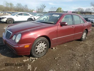2001 Mercedes-Benz E 320 z VIN WDBJF65J91B371749, wystawiony jako Copart lot #54528185 z przebiegiem 94 932 mil mil oraz Czysty tytuł • Clean title. Historia ofert i sprzedaży dostępna na DreamBid. Obrazek 1.
