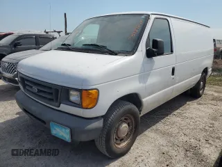 2004 Ford Econoline Cargo with VIN 1FTRE14W94HA79656, listed as a Copart auction lot 75132854 with 202,889 mi miles and Salvage Title. Bid and sale history available at carsss.com. Image 1.