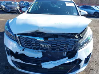 2019 Kia Sorento EX with VIN 5XYPHDA52KG478927, listed as a IAAI auction lot 41822495 with 33,052 mi miles and . Bid and sale history available at DreamBid. Image 6.