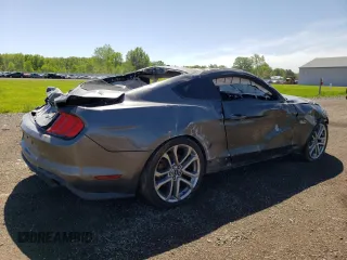 2019 Ford Mustang GT z VIN 1FA6P8CF2K5120723, wystawiony jako Copart lot #57516505 z przebiegiem Nie podano mil oraz Szkody całkowita. Historia ofert i sprzedaży dostępna na DreamBid. Obrazek 3.