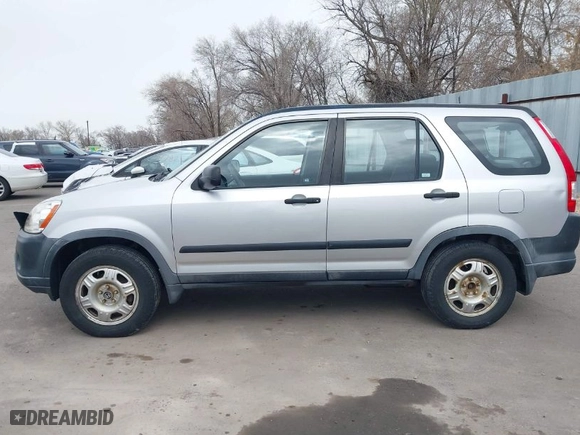 2006 Honda CR-V LX with VIN JHLRD68536C010191, listed as a IAAI auction lot 41902060 with 252,121 mi miles. Bid and sale history available at carsss.com. Image 15.
