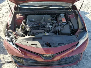 2020 Toyota Camry LE with VIN 4T1C11AK6LU947925, listed as a Copart auction lot 47121015 with 103,598 mi miles and Salvage Title. Bid and sale history available at carsss.com. Image 12.