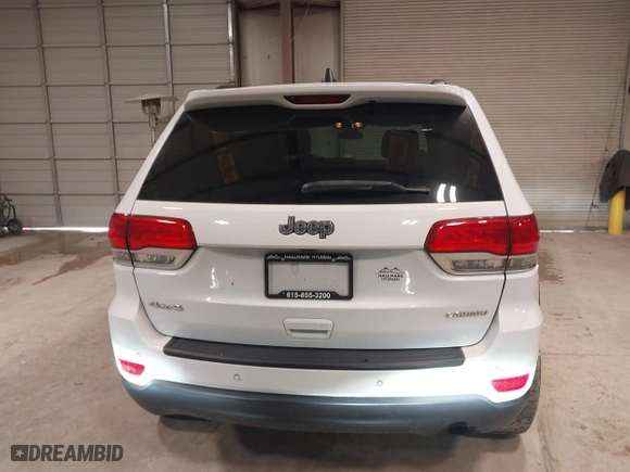 2018 Jeep Grand Cherokee Laredo E with VIN 1C4RJFAG0JC105804, listed as a IAAI auction lot 41587036 with 107,601 mi miles. Bid and sale history available at carsss.com. Image 16.