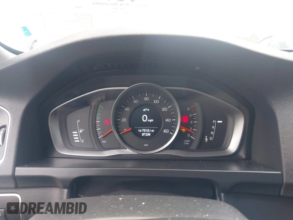 2017 Volvo S60 Dynamic with VIN YV126MFL2H2421907, listed as a IAAI auction lot 41737301 with 87,239 mi miles. Bid and sale history available at carsss.com. Image 7.