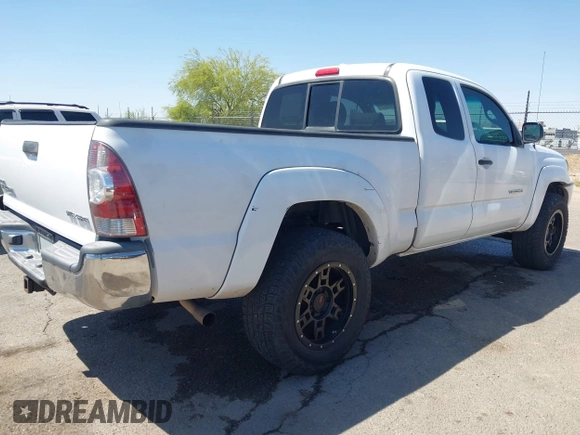 2010 Toyota Tacoma z VIN 5TEUU4EN3AZ725594, wystawiony jako IAAI lot #41951697 z przebiegiem 313 645 mil mil oraz . Historia ofert i sprzedaży dostępna na DreamBid. Obrazek 4.