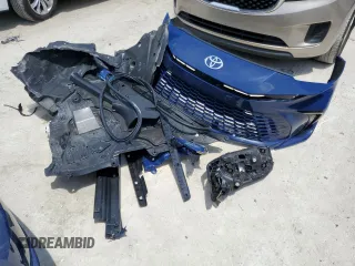2025 Toyota Camry LE z VIN 4T1DAACK9SU000961, wystawiony jako Copart lot #58364245 z przebiegiem 11 465 mil mil oraz Szkoda całkowita • Salvage title. Historia ofert i sprzedaży dostępna na DreamBid. Obrazek 12.