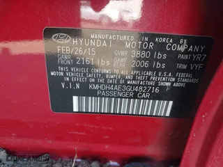 2016 Hyundai Elantra Value Edition with VIN KMHDH4AE3GU482716, listed as a IAAI auction lot 41891488 with 1 mi miles. Bid and sale history available at carsss.com. Image 9.