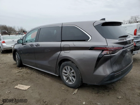 2023 Toyota Sienna LE with VIN 5TDKRKEC7PS162261, listed as a Copart auction lot 42204295 with 24,806 mi miles and Non Repairable. Bid and sale history available at carsss.com. Image 2.