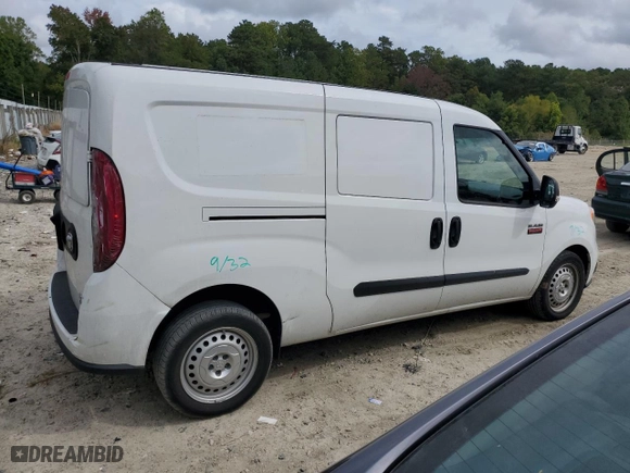 2022 Ram ProMaster City Wagon with VIN ZFBHRFAB8N6W56823, listed as a Copart auction lot 71814894 with 34,823 mi miles and Salvage Title. Bid and sale history available at carsss.com. Image 3.