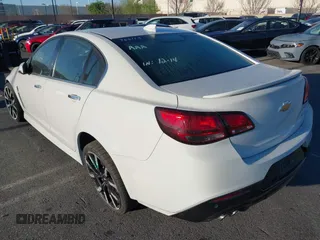 2017 Chevrolet SS z VIN 6G3F15RW6HL300800, wystawiony jako IAAI lot #41761877 z przebiegiem 191 021 mil mil oraz . Historia ofert i sprzedaży dostępna na DreamBid. Obrazek 3.