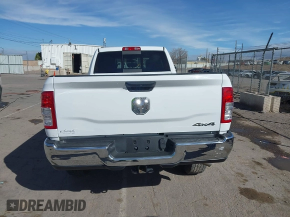 2019 Ram 2500 Tradesman with VIN 3C6UR5HJ3KG595479, listed as a IAAI auction lot 41480080 with 63,268 mi miles and . Bid and sale history available at DreamBid. Image 17.