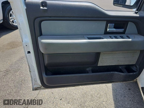 2013 Ford F-150 XL with VIN 1FTFX1EF4DKF96720, listed as a IAAI auction lot 42905938 with 206,467 mi miles and . Bid and sale history available at DreamBid. Image 15.