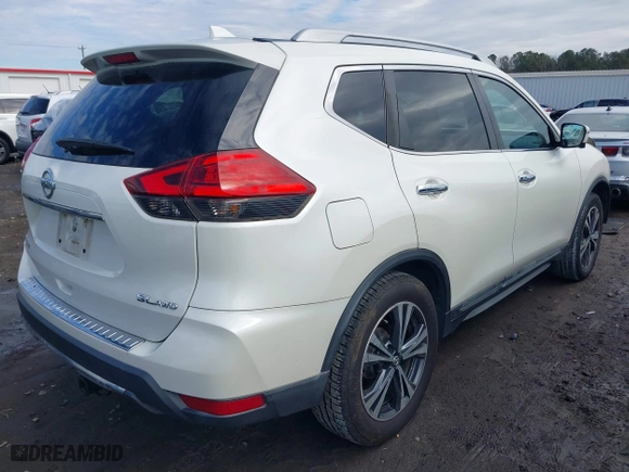 2017 Nissan Rogue SL with VIN 5N1AT2MV7HC731043, listed as a IAAI auction lot 41301474 with 95,458 mi miles. Bid and sale history available at carsss.com. Image 4.