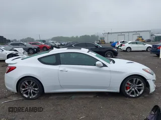 2015 Hyundai Genesis Coupe R-Spec with VIN KMHHU6KJ3FU125152, listed as a IAAI auction lot 42457798 with 159,477 mi miles and . Bid and sale history available at DreamBid. Image 14.