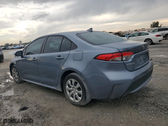 2021 Toyota Corolla LE with VIN 5YFEPMAE5MP165511, listed as a Copart auction lot 50305475 with 29,403 mi miles and Non Repairable. Bid and sale history available at carsss.com. Image 2.