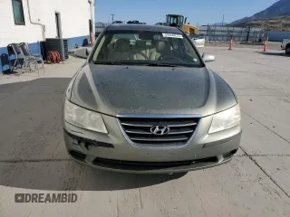 2010 Hyundai Sonata GLS z VIN 5NPET4AC7AH580719, wystawiony jako Copart lot #59948815 z przebiegiem 158 797 mil mil oraz Czysty tytuł • Clean title. Historia ofert i sprzedaży dostępna na DreamBid. Obrazek 5.