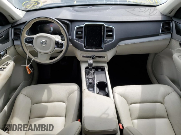 2022 Volvo XC90 Momentum with VIN YV4102CK3N1866321, listed as a Copart auction lot 75174454 with 11,465 mi miles and Non Repairable. Bid and sale history available at DreamBid. Image 8.