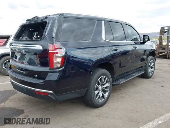 2023 Chevrolet Tahoe LT z VIN 1GNSCNKD5PR510046, wystawiony jako IAAI lot #42213868 z przebiegiem 35 761 mil mil oraz . Historia ofert i sprzedaży dostępna na DreamBid. Obrazek 4.