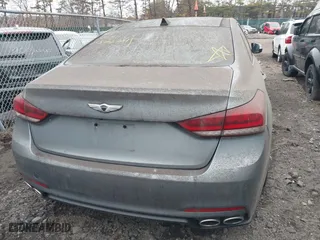 2015 Hyundai Genesis 5.0L with VIN KMHGN4JF7FU054578, listed as a IAAI auction lot 41726190 with 999,999 mi miles. Bid and sale history available at carsss.com. Image 15.