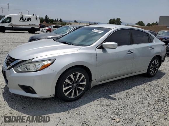 2017 Nissan Altima SR z VIN 1N4AL3AP1HC126621, wystawiony jako Copart lot #58258535 z przebiegiem 79 249 mil mil oraz Szkoda całkowita • Salvage title. Historia ofert i sprzedaży dostępna na DreamBid. Obrazek 1.