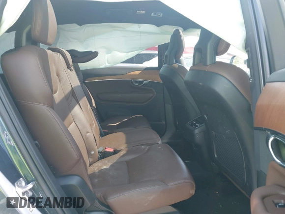 2021 Volvo XC90 Momentum with VIN YV4A22PK1M1764843, listed as a IAAI auction lot 42139864 with 31,644 mi miles and . Bid and sale history available at DreamBid. Image 8.