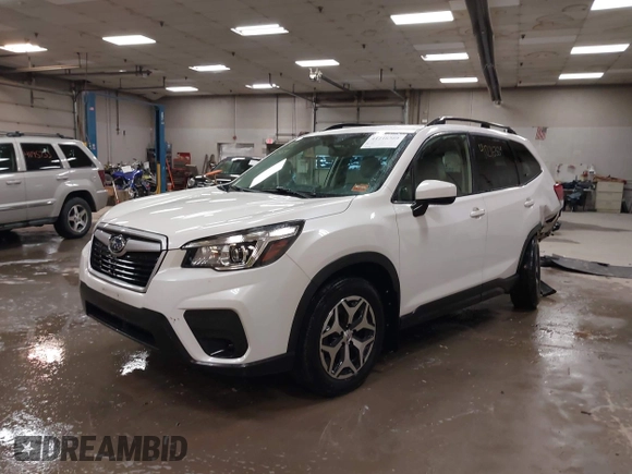 2019 Subaru Forester Premium with VIN JF2SKAGC3KH423315, listed as a IAAI auction lot 41216364 with 105,019 mi miles. Bid and sale history available at carsss.com. Image 18.