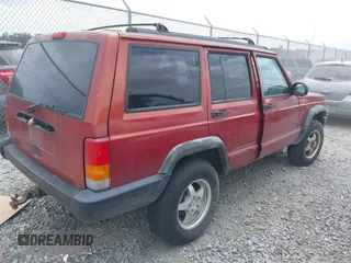 1998 Jeep Cherokee Sport with VIN 1J4FJ68S0WL117837, listed as a IAAI auction lot 42125538 with 1 mi miles. Bid and sale history available at carsss.com. Image 4.