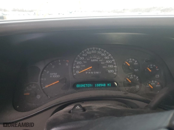2006 Chevrolet Silverado 2500HD Work Truck with VIN 1GCHK23286F129664, listed as a Copart auction lot 88753615 with 180,940 mi miles and Salvage Title. Bid and sale history available at carsss.com. Image 9.