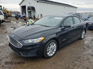 2019 Ford Fusion Hybrid SE with VIN 3FA6P0LUXKR196638, listed as a Copart auction lot 73047832 with 44,142 mi miles. Bid and sale history available at carsss.com. Image 1.