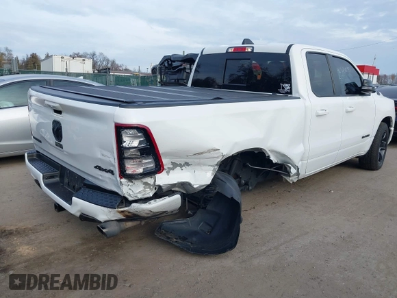 2022 Ram 1500 Big Horn z VIN 1C6SRFBT7NN375197, wystawiony jako IAAI lot #40824095 z przebiegiem 91 751 mil mil oraz . Historia ofert i sprzedaży dostępna na DreamBid. Obrazek 6.